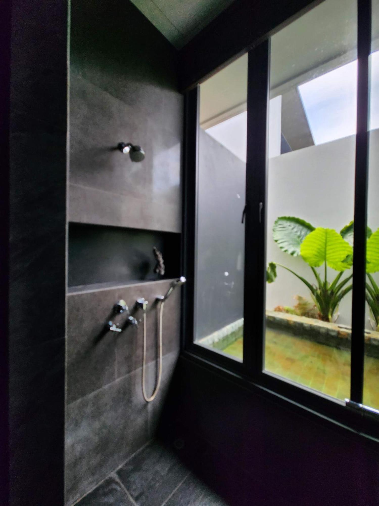 Luxury Beachfront Amana 4 Bedroom At Ta-ke A *