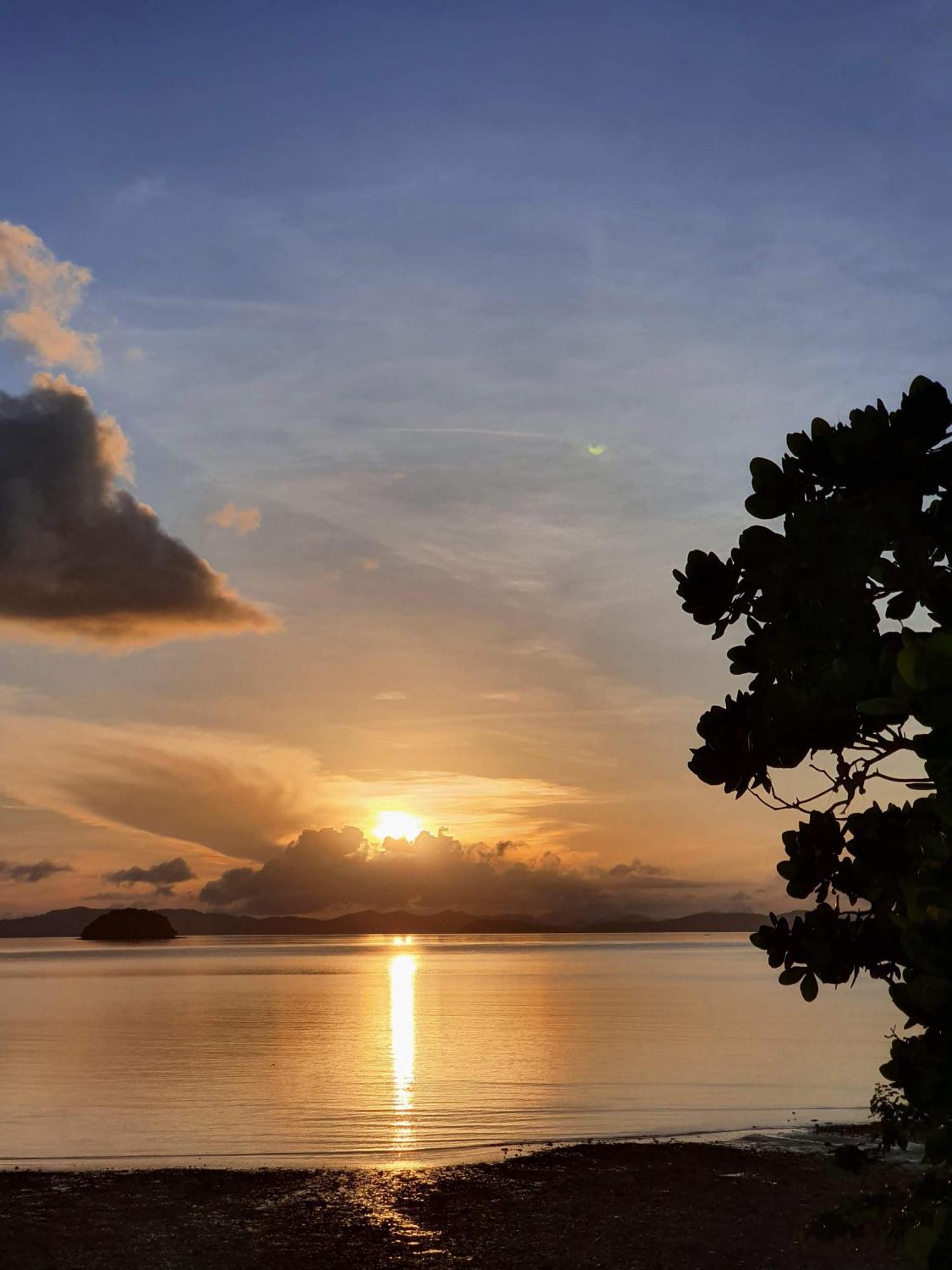 Luxury Beachfront Amana 4 Bedroom At Ta-ke A Vila
